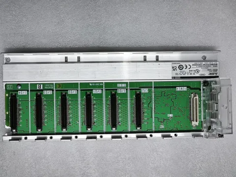 Mitsubishi Electric Q35B PLC Module — product photo 18 of 18