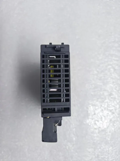 Mitsubishi Electric Q68ADV Industrial Automation Component — product photo 34 of 40