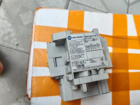 Allen-Bradley 194R-C30-1753/A Industrial Sensor product photo 5