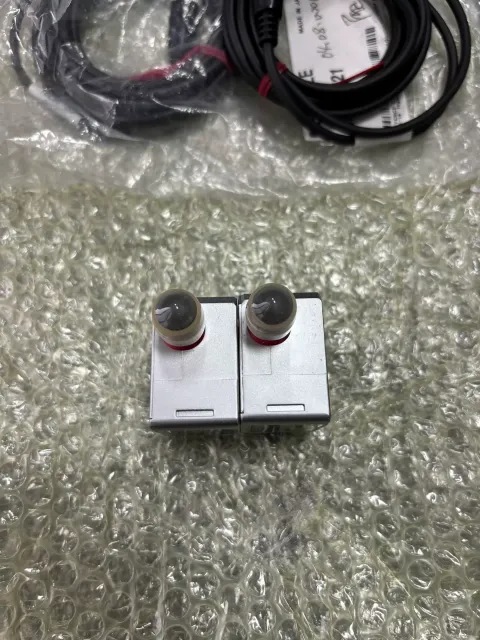 KEYENCE LR-W500C Industrial Sensor product photo 5