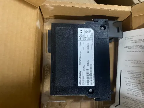 Allen-Bradley 1756-OF4 PLC Module product photo 2