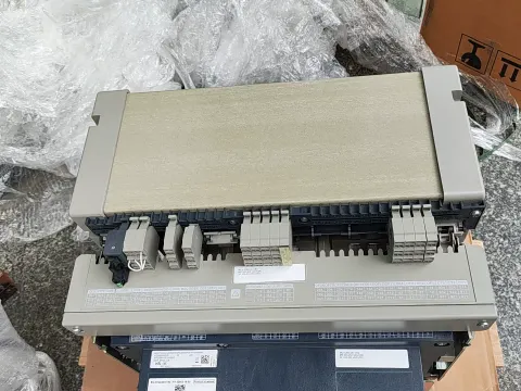 Schneider Electric Masterpact MTZ2 08H1 / LV847866 Industrial Automation Component product photo 4