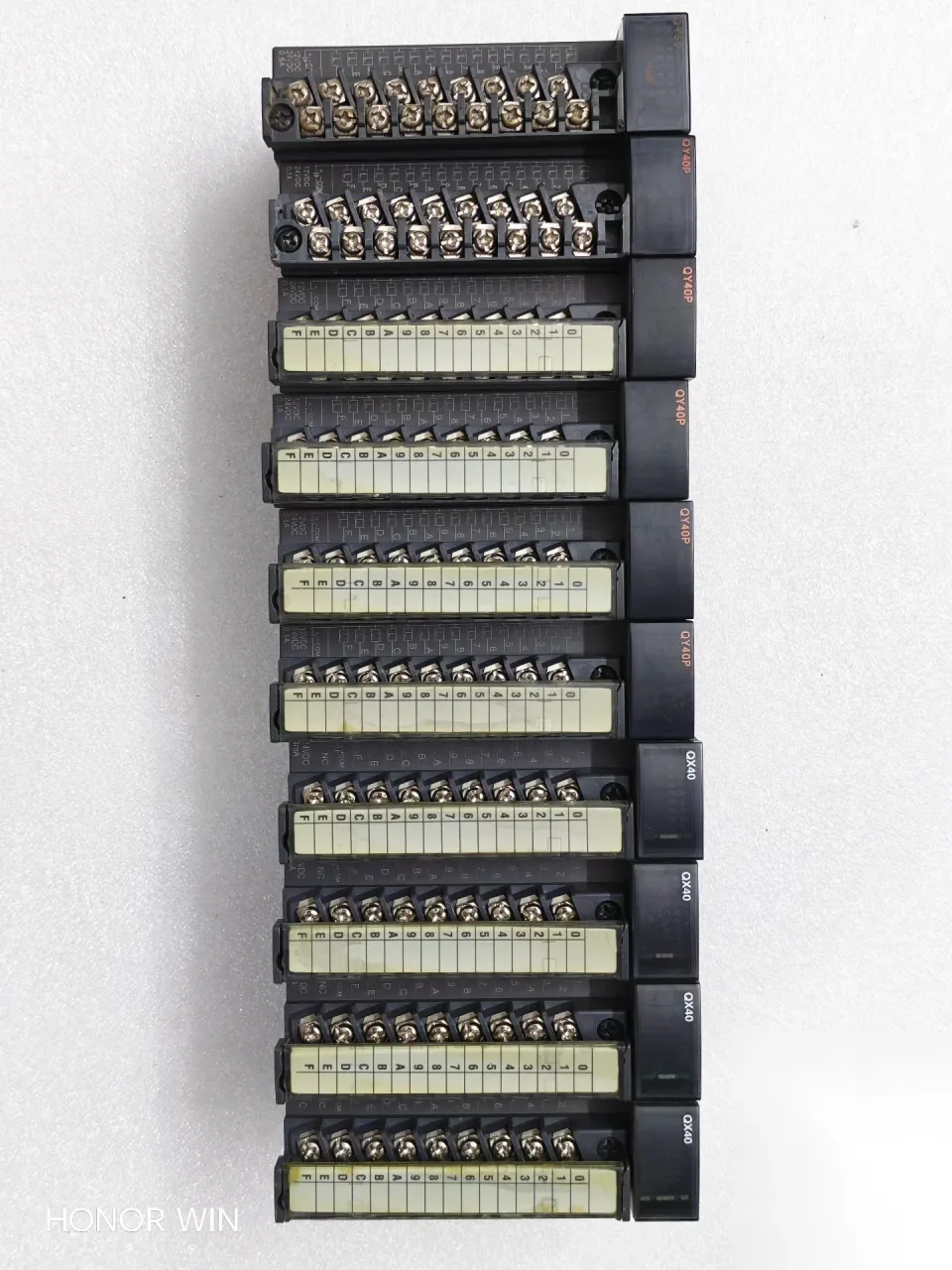 Mitsubishi Electric QX40 / QY40P PLC Module product photo 1
