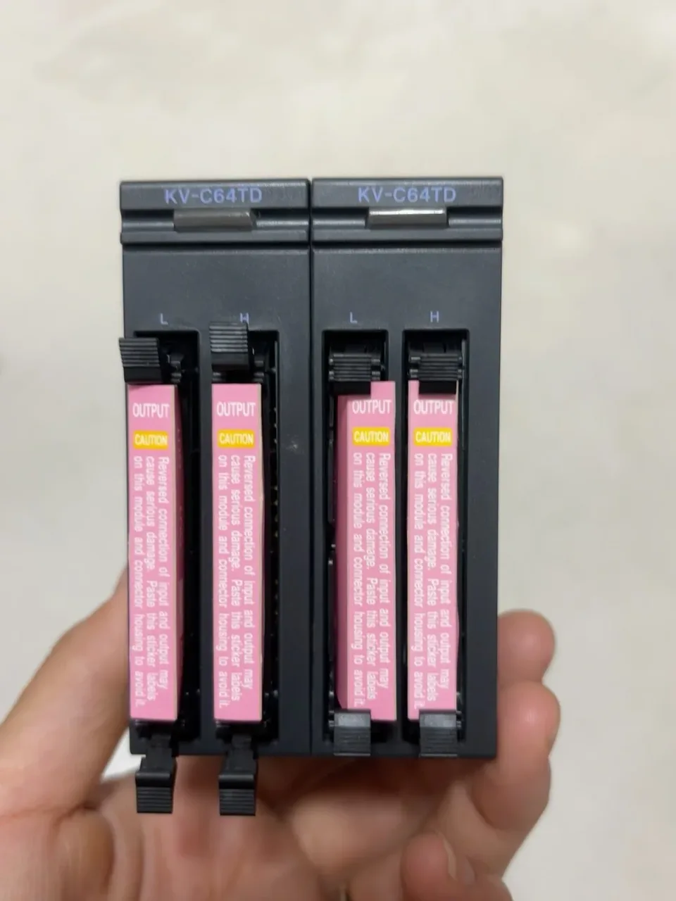 Keyence KV-C64TD Industrial Automation Component product photo 1