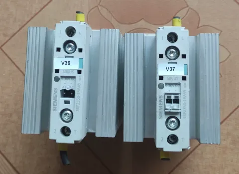 Siemens 3RF2350-1AA45 Industrial Relay product photo 1