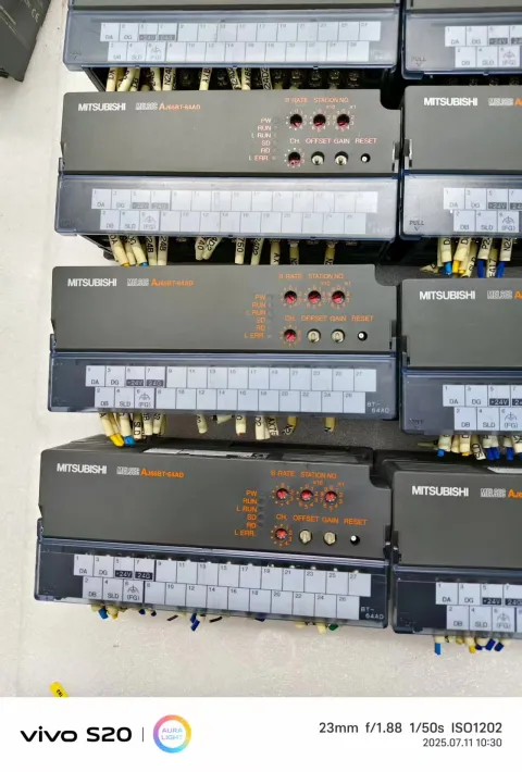 Mitsubishi Electric AJ65BT-64AD Industrial Automation Component product photo 4