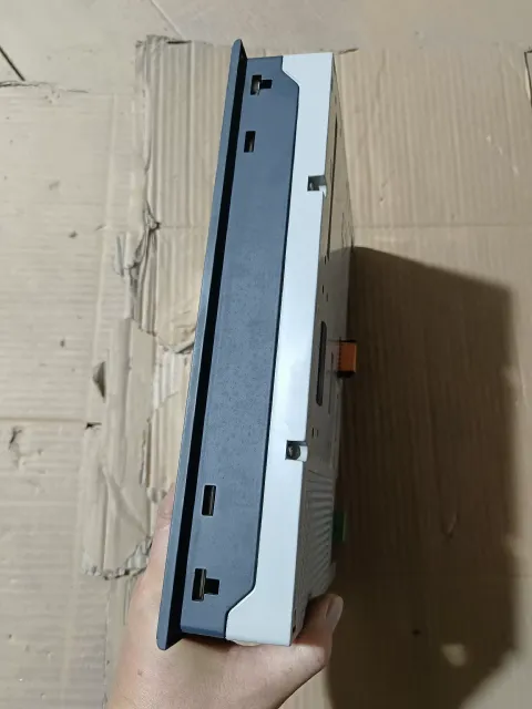 Schneider Electric XBTGT6330 Industrial Automation Component product photo 5