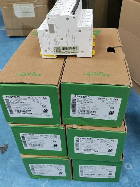 Schneider Electric A9N18216 Industrial Automation Component product photo 1