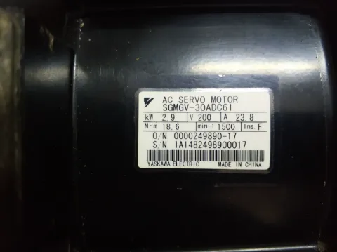 Yaskawa SGMGV-30ADC61 Motor & Drive Component — product photo 34 of 37