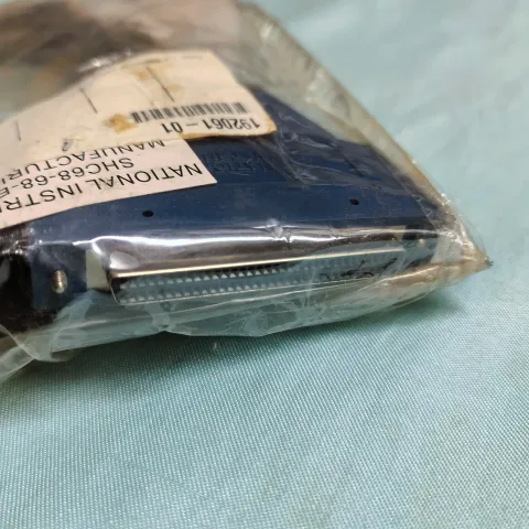 National Instruments SHC68-68-EPM / 192061-01 Industrial Automation Component product photo 3