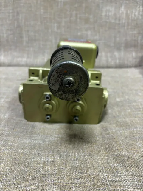 Azbil MVS-3504YCG Industrial Automation Component product photo 3