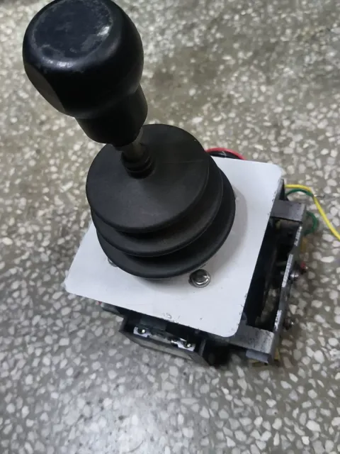Schneider Electric XKB A3/229 Industrial Control Board product photo 2