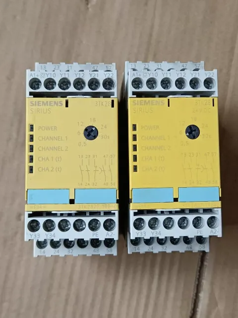 Siemens 3TK2827-1BB40 Industrial Relay — product photo 10 of 17