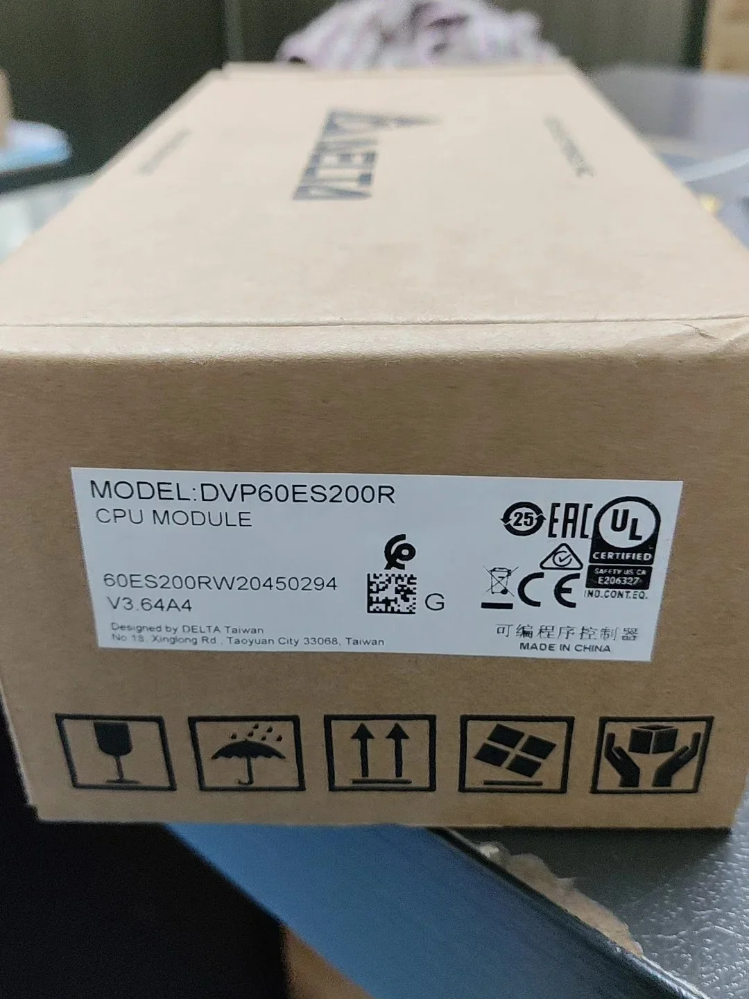 Delta DVP60ES200R PLC Module — product photo 1 of 28