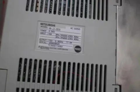 Mitsubishi Electric MR-J2-350A Motor & Drive Component product photo 2