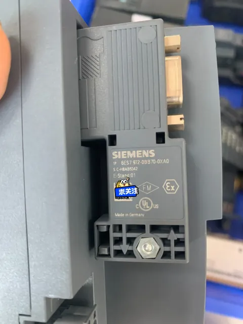 Siemens 6ES7972-0BB70-0XA0 Industrial Automation Component product photo 1
