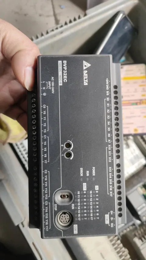 Delta DVP32EC00R3 PLC Module — product photo 8 of 21