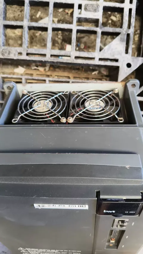 White Label SV-DA200-7R5-4-S0 Motor & Drive Component product photo 5