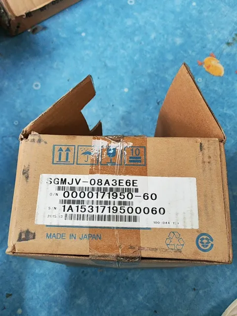 Yaskawa SGMJV-08A3E6E Motor & Drive Component product photo 1