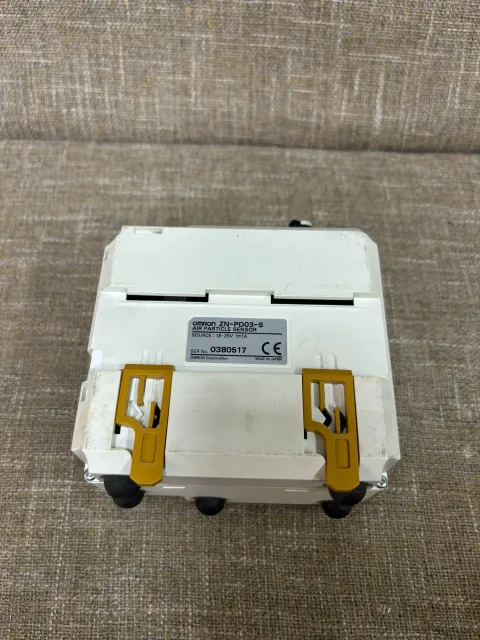 OMRON ZN-PD03-S Industrial Sensor product photo 2