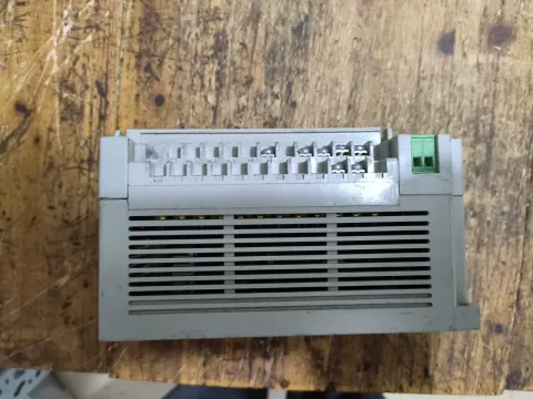 Delta DVP32EH00T2 PLC Module — product photo 13 of 16