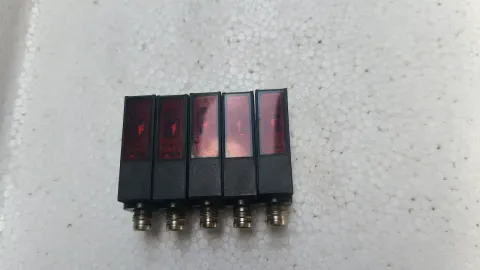 SICK WT9L-N330 Industrial Sensor product photo 3