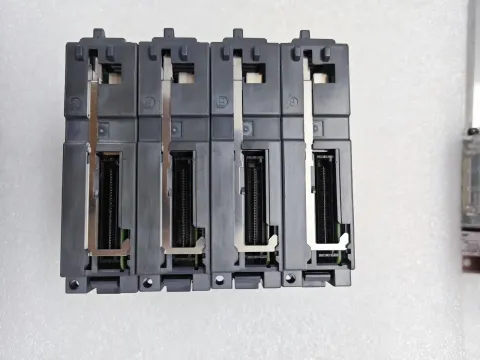 Mitsubishi Electric Q68ADV Industrial Automation Component — product photo 11 of 40