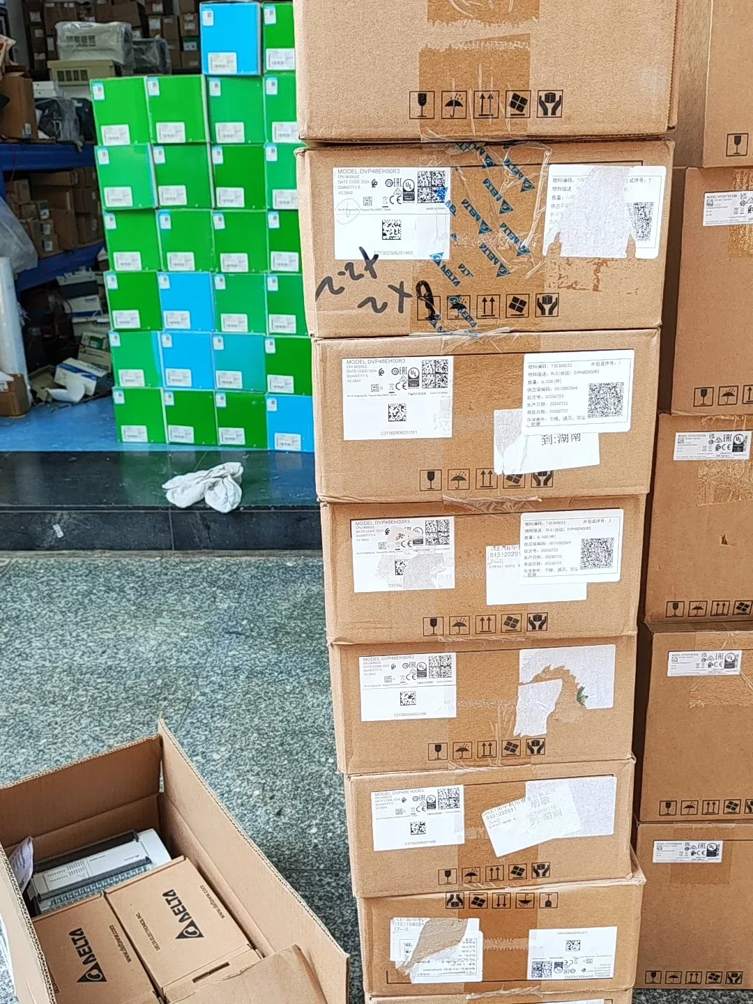 Delta DVP48EH00R3 PLC Module product photo 1