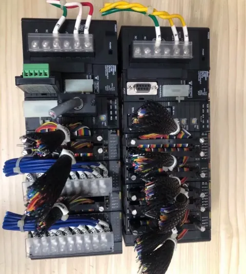 Omron CJ1M-CPU12 / CJ1W-SCU21-V1 PLC Module product photo 1