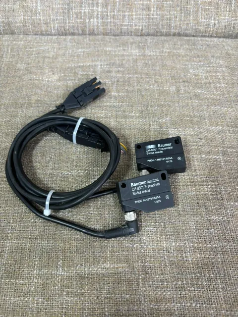 Baumer FHDK 14N5101/S35A Industrial Sensor product photo 1