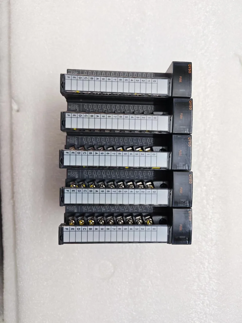 Mitsubishi Electric QY50 Industrial Automation Component — product photo 1 of 44