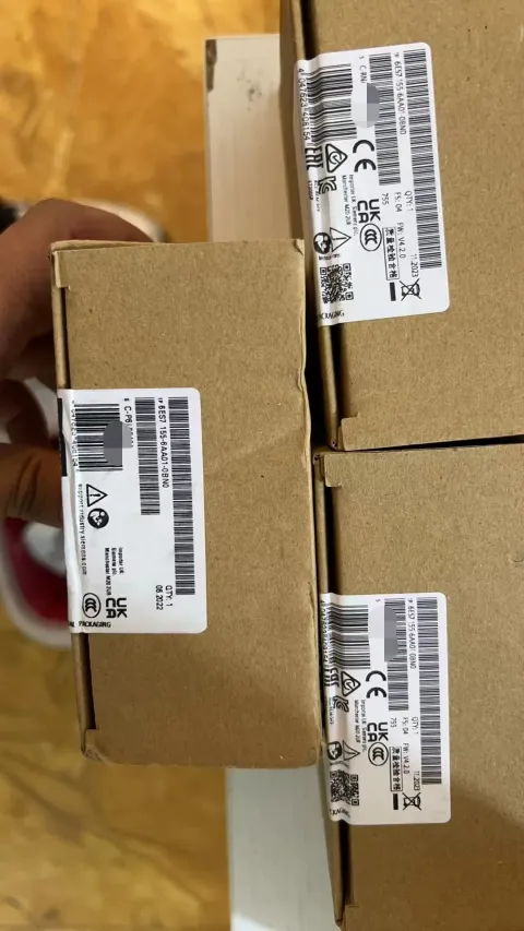 Siemens 6ES7155-6AA01-0BN0 Industrial Automation Component product photo 1