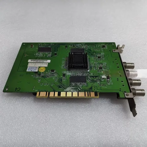 IEI / 威强 IVC-4200 V1.0 / 035IVC4200-00 Industrial Automation Component product photo 2