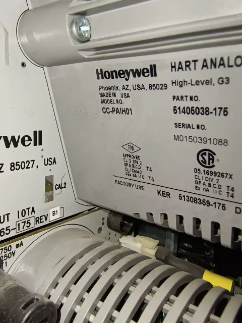 Honeywell CC-PCF901 51405047-175 / CC-PCNT01 51405046-175 / CC-PAIH01 51405038-175 / CC-PAOH01 51405039-175 / CC-PDOB01 51405043-175 / CC-PDIL01 51405040-175 I/O Module product photo 4
