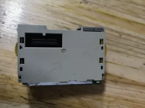 Omron CJ1W-AD041-V1 Industrial Automation Component product photo 3