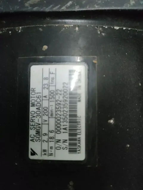 Yaskawa SGMGV-30ADC61 Motor & Drive Component — product photo 21 of 37