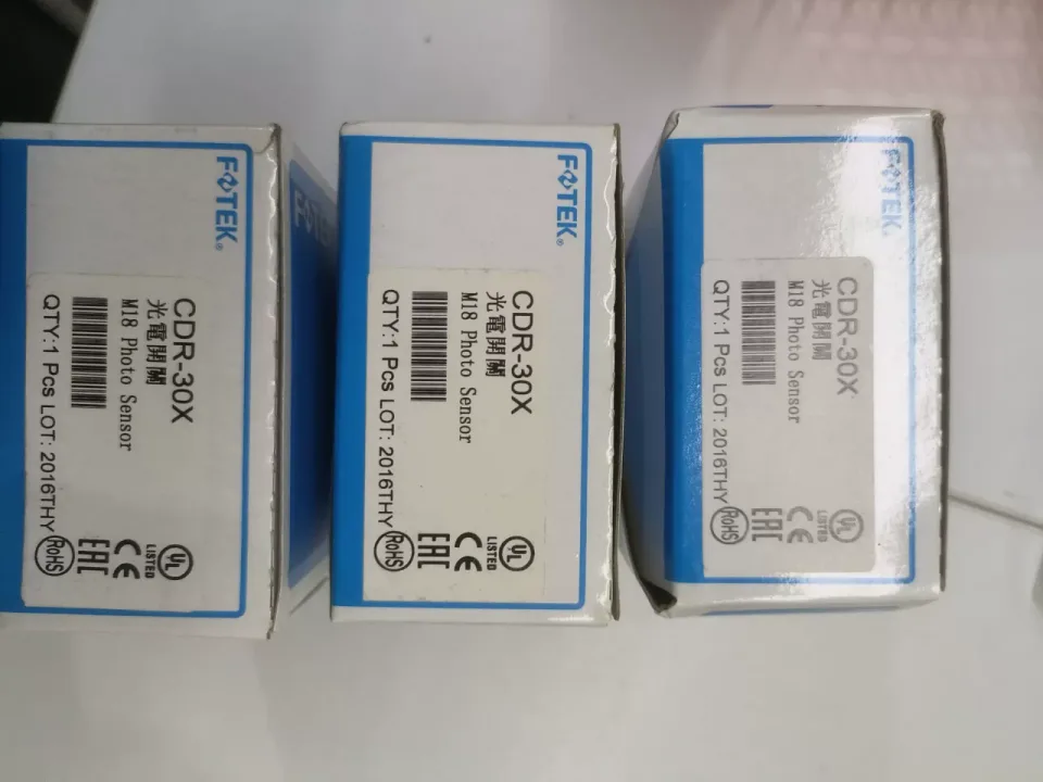 FOTEK CDR-30X Industrial Sensor — product photo 1 of 4