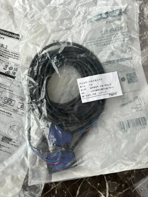 Schneider Electric / Telemecanique XUM9APXBL2; XUM5APXBL2 Industrial Sensor product photo 5