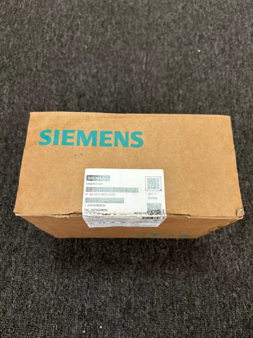 Siemens 6SL3210-5BE15-5UV1 Motor & Drive Component product photo 1