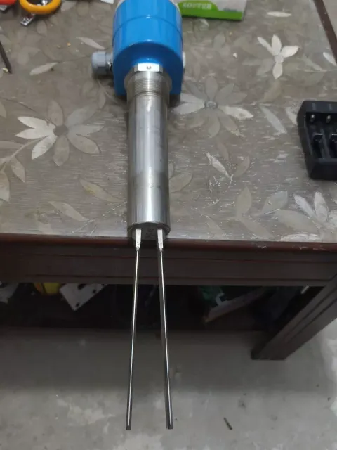Endress+Hauser FTM31-A4AA1A Industrial Sensor product photo 4