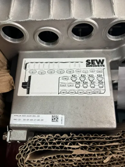 SEW-Eurodrive MTF11A022-503-E20A-11 | MTA11A-503-S423-D01-00 Motor & Drive Component product photo 4