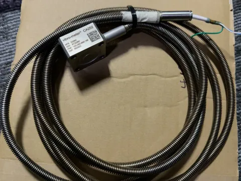 Vibro-Meter 144-202-000-106; 144-202-000-203; 144-202-000-205 Industrial Automation Component product photo 1