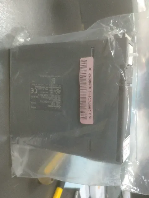 Mitsubishi Electric Q06UDEHCPU PLC Module — product photo 3 of 9