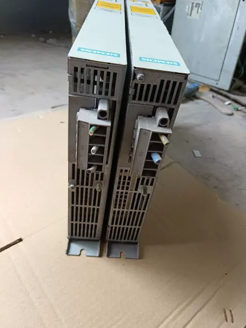 Siemens 6SE7028-0ES87-2DA1 / 6SE7018-0ES87-2DA1 Motor & Drive Component product photo 7
