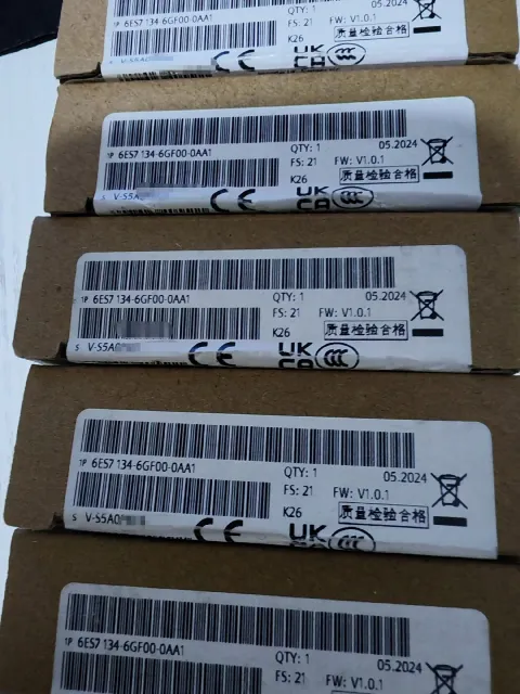 Siemens 6ES7134-6GF00-0AA1 Industrial Automation Component — product photo 8 of 11