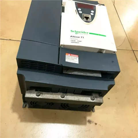 Schneider Electric ATV71HD11N4Z Motor & Drive Component product photo 3