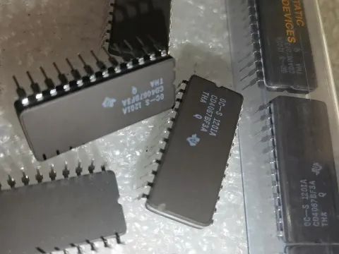 Texas Instruments CD4067BF3A Industrial Automation Component product photo 4