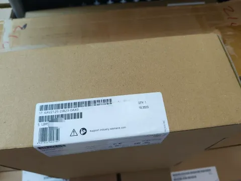 Siemens 6AV2125-2JB23-0AX0 Industrial Automation Component — product photo 2 of 3