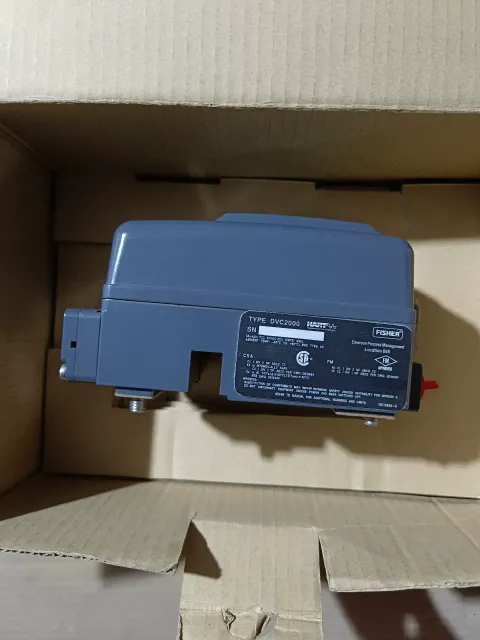 Fisher / Emerson DVC2000 / GE13174X352 Industrial Control Board product photo 3