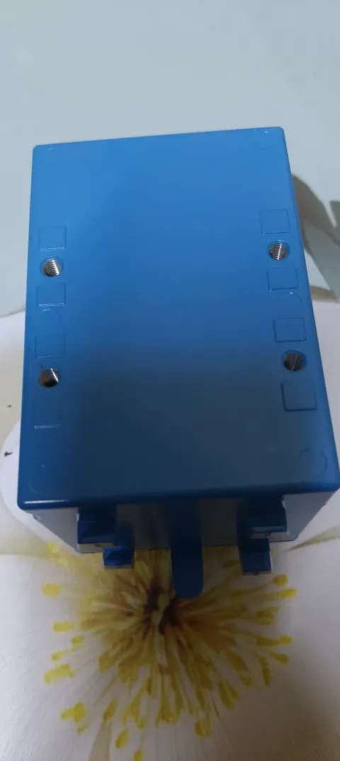 SICK DL100-21AA2101 / Part No. 1052684 Industrial Sensor product photo 4
